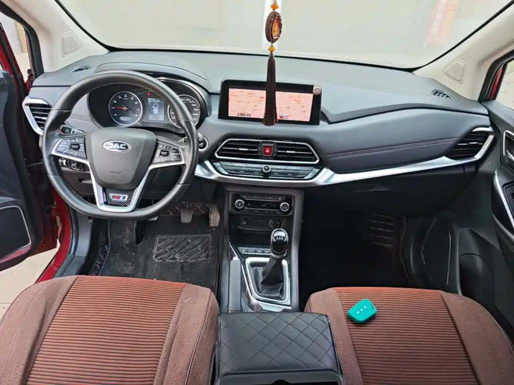 JAC Motors JAC Refine R3 2018 2018 1.6L Manual Luxury Smart