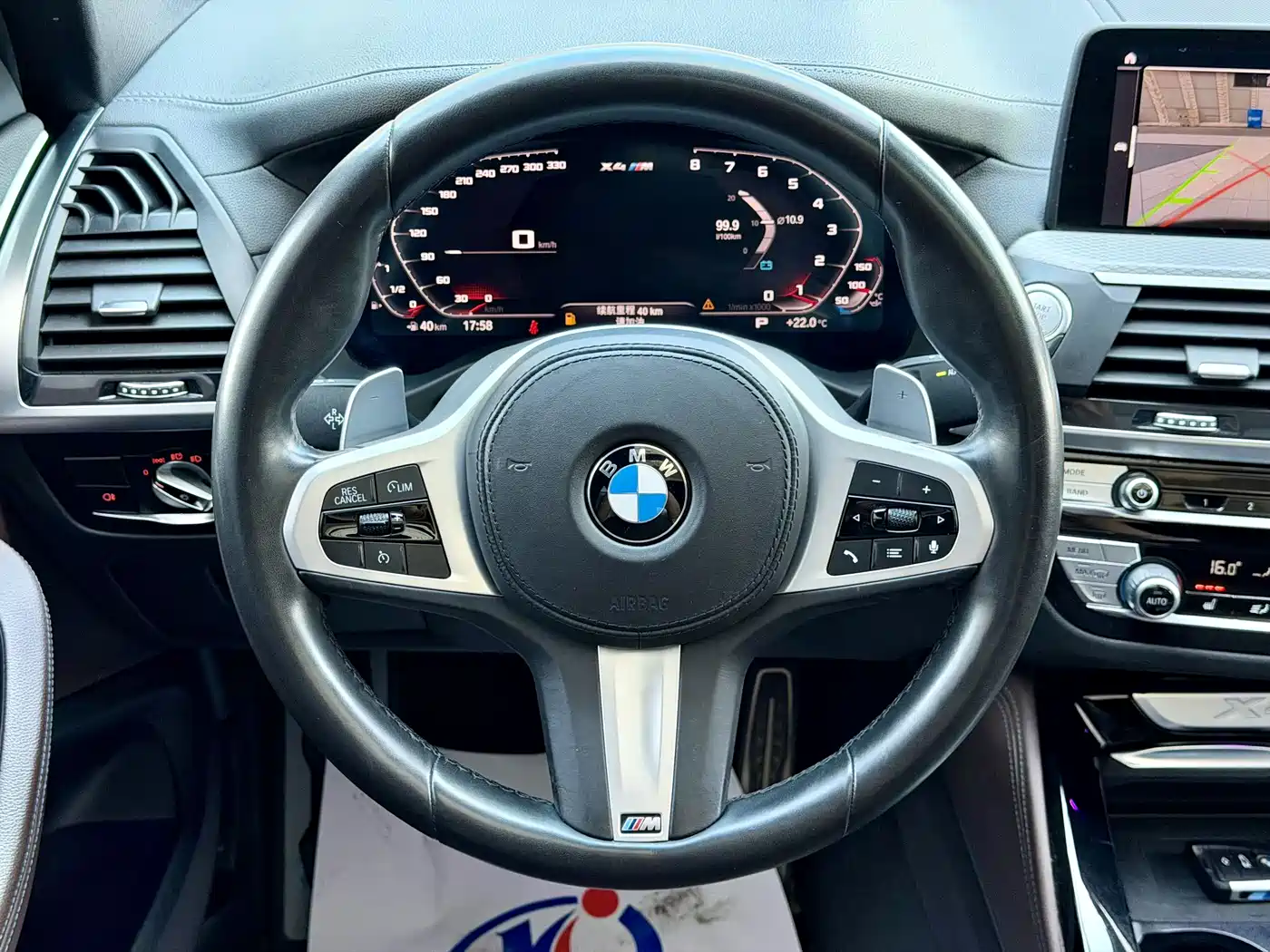Photo 8 - BMW X4