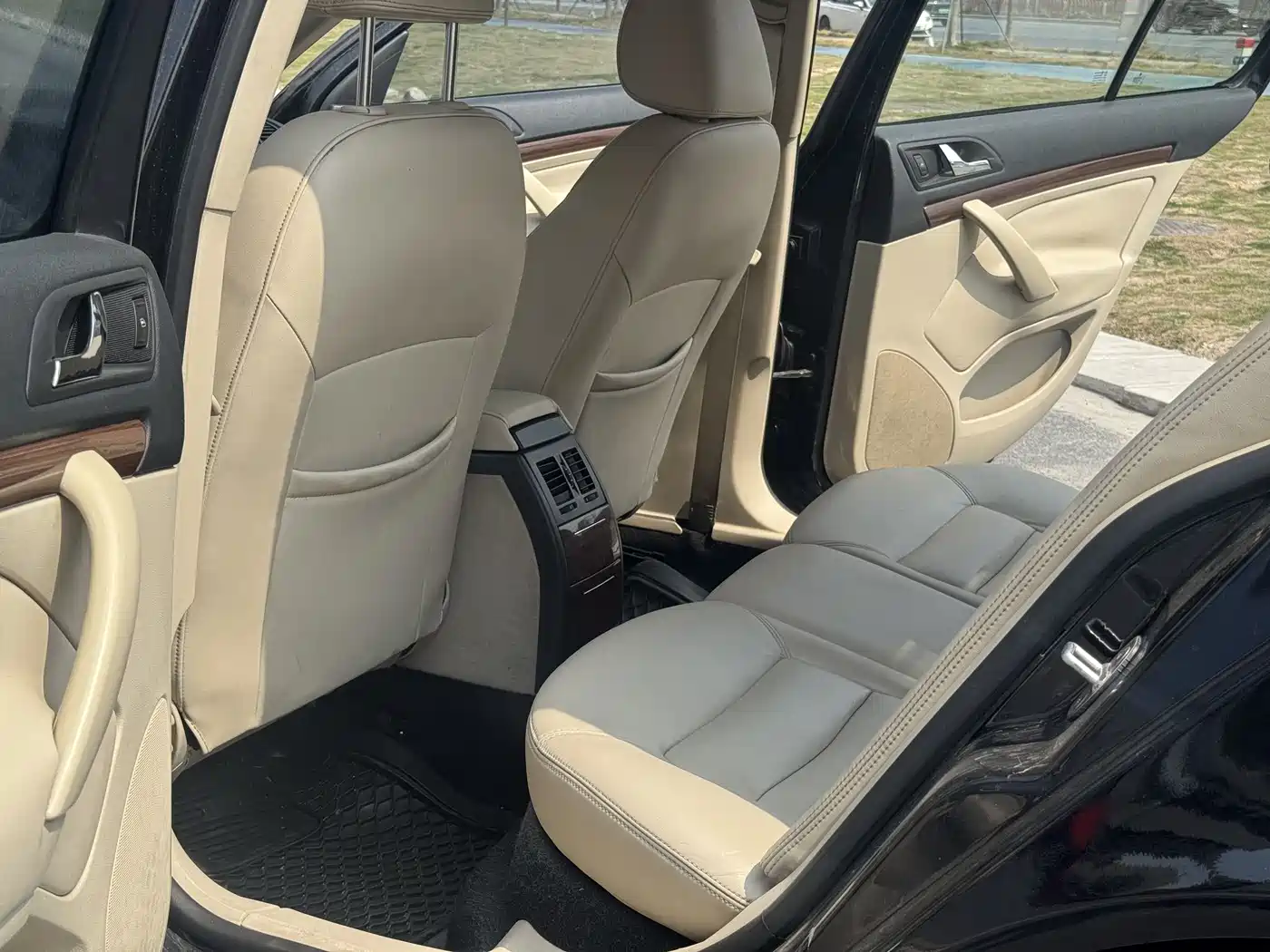 Škoda Octavia 2013 1.8TSI DSG Prestige Edition фото 23