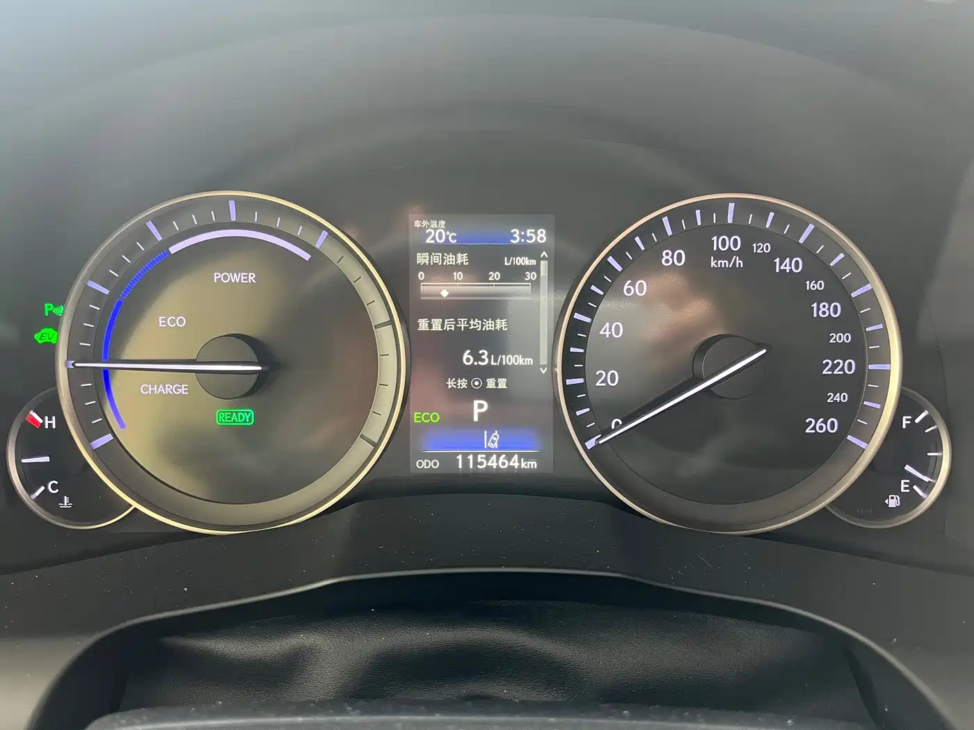 Lexus ES 2015 300h Luxury Edition фото 14