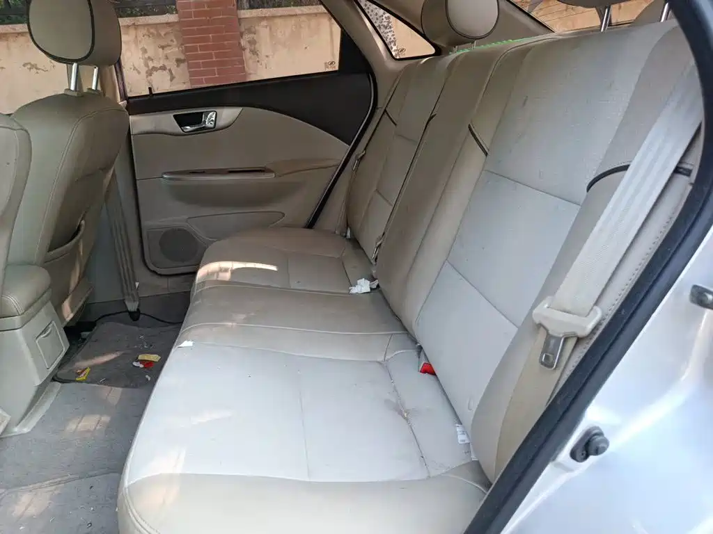 Фото 13 - Buick Excelle