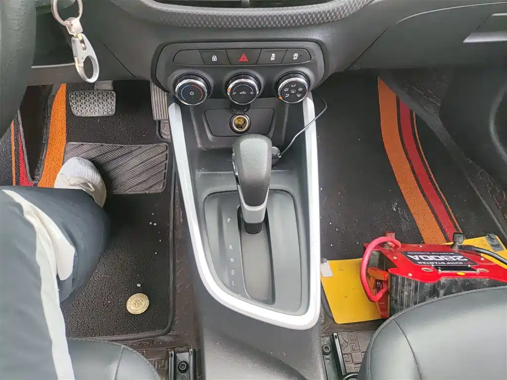 Photo 14 - Chevrolet Cavalier
