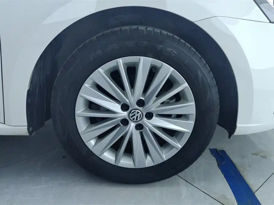 Volkswagen Lavida 2019 Lavida Start 1.5L Auto Comfort (China VI) фото 6