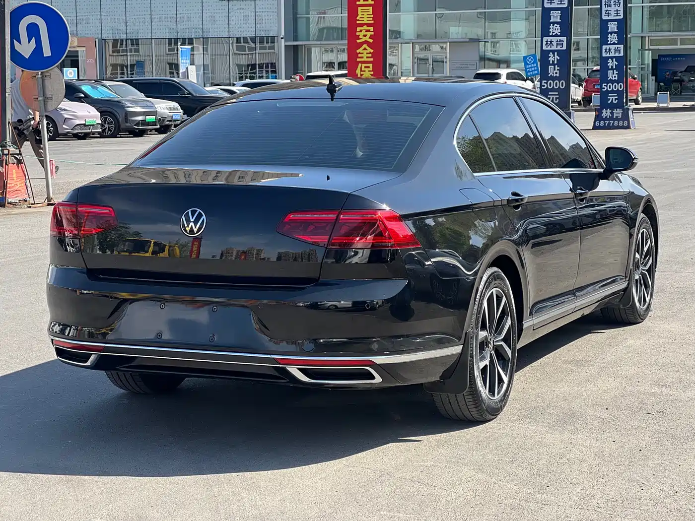 Volkswagen Magotan 2023 2 Million Units Commemorative Edition 280TSI DSG Comfort фото 9