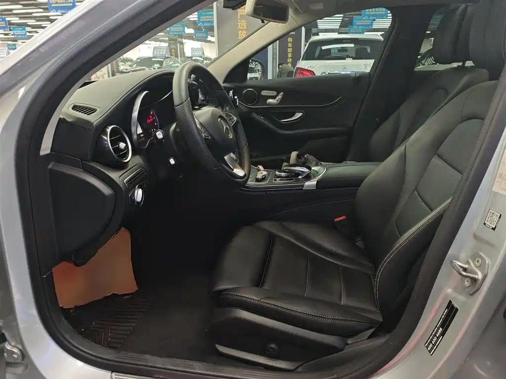 Mercedes-Benz C-Class 2016 C 200 L Sport фото 11