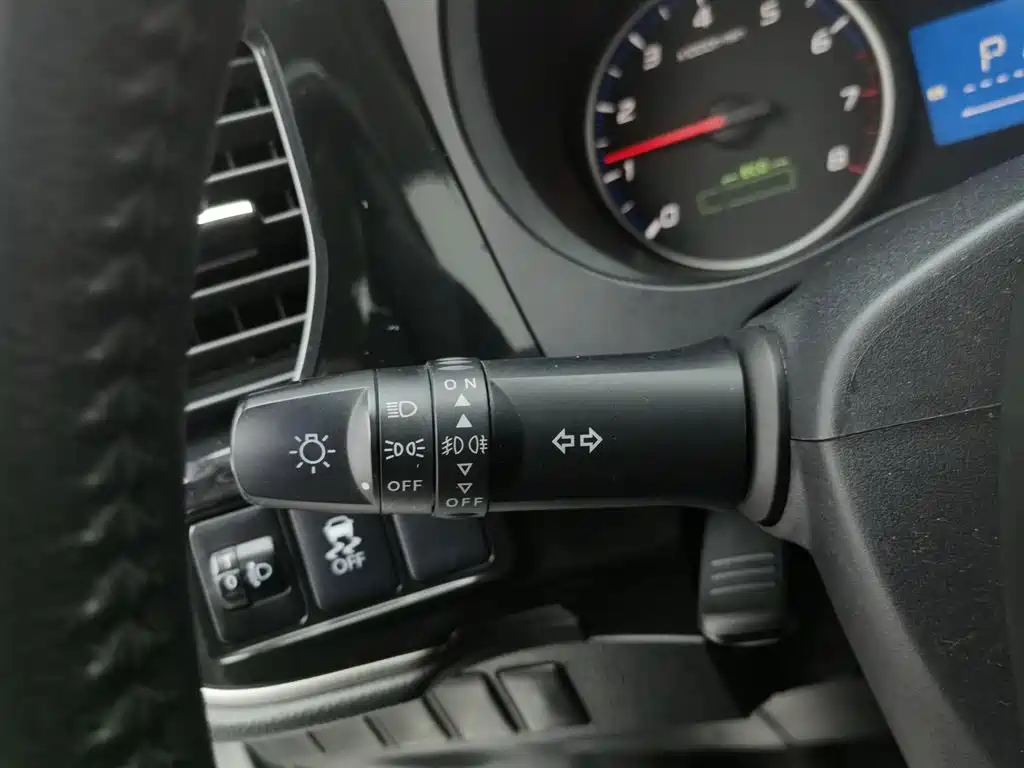 Mitsubishi Outlander 2018 2.0L 2WD Glory Edition 5-seater фото 21