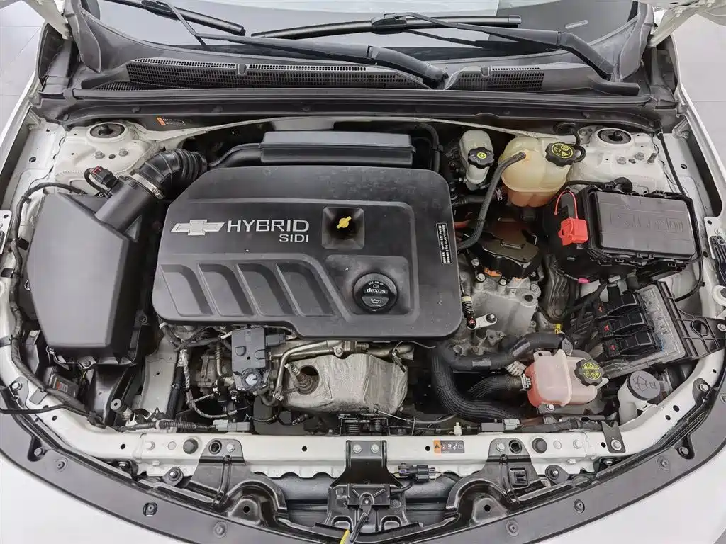 Chevrolet Malibu XL 2017 1.8L Full Hybrid Executive Edition фото 6