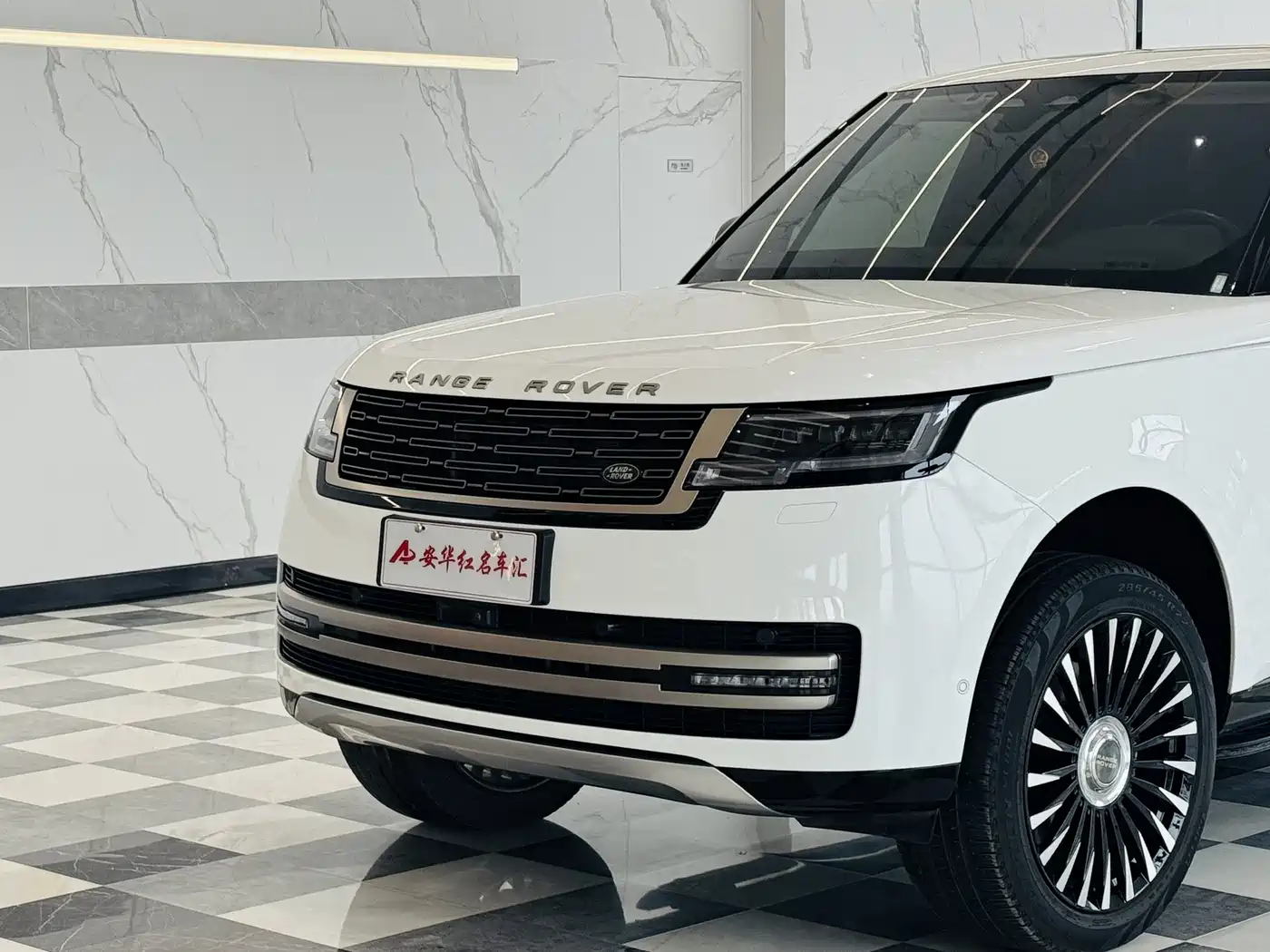 Фото 6 - Land Rover Range Rover