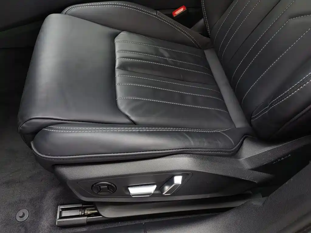 Audi A6L 2024 45 TFSI quattro Premium Elegance фото 20