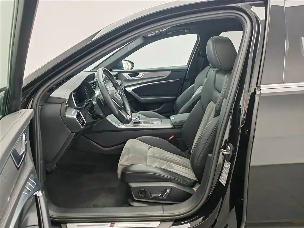 Audi A6L 2023 40 TFSI Luxury Dynamic фото 10