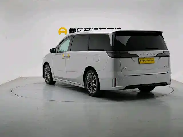 Voyah Auto Voyah Dreamer 2022 Low-carbon Dream+Smart Package фото 7