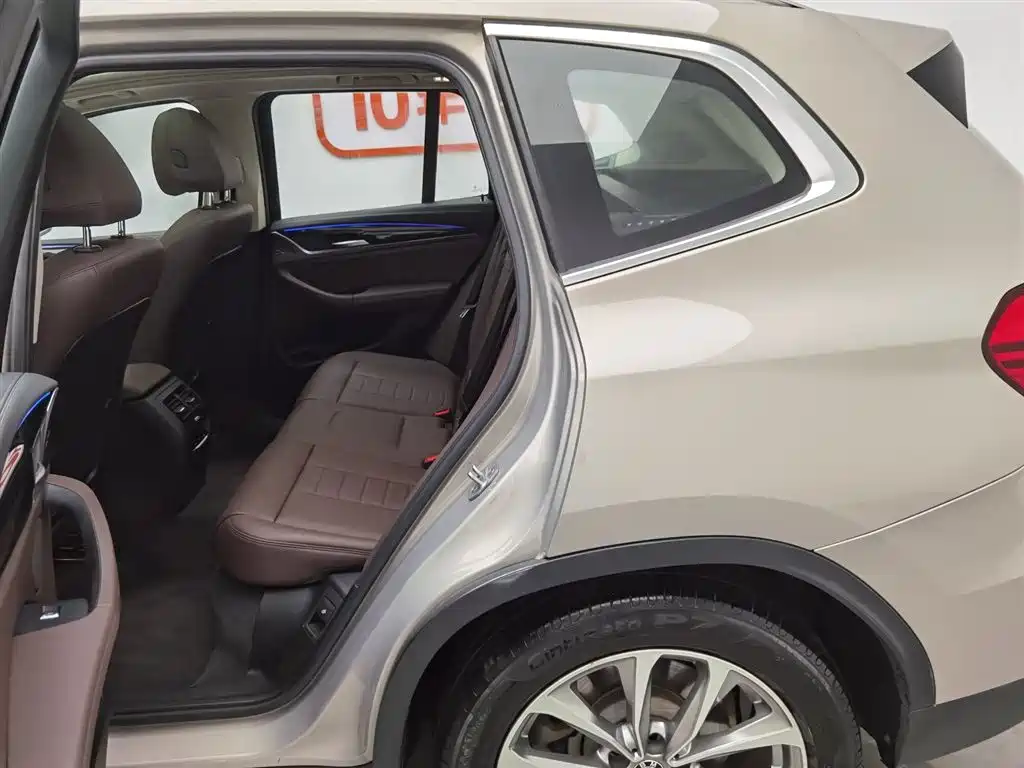 BMW X3 2019 xDrive25i Luxury Package фото 15
