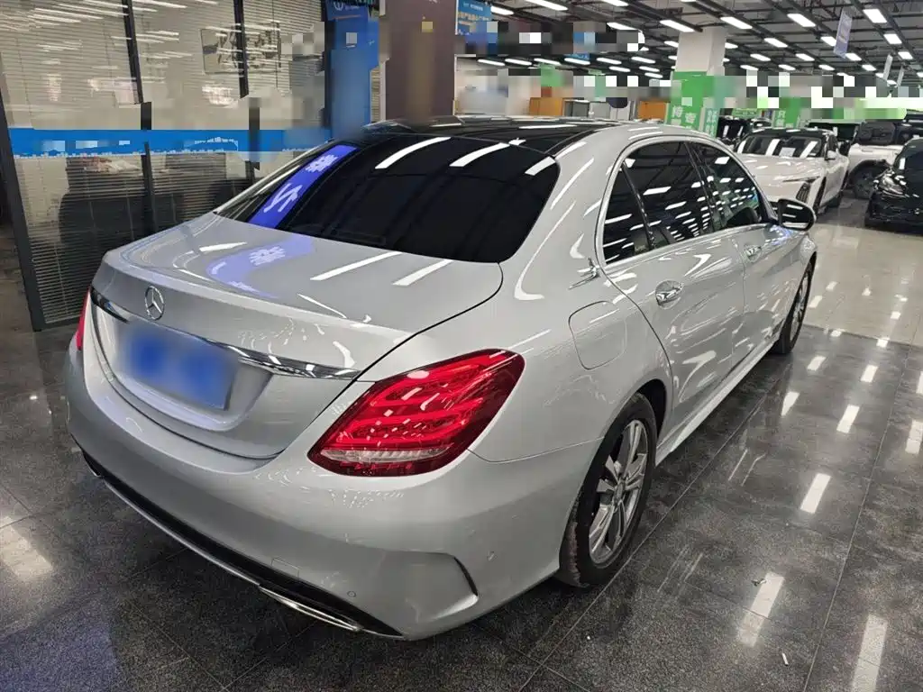 Mercedes-Benz C-Class 2016 C 200 L Sport фото 5
