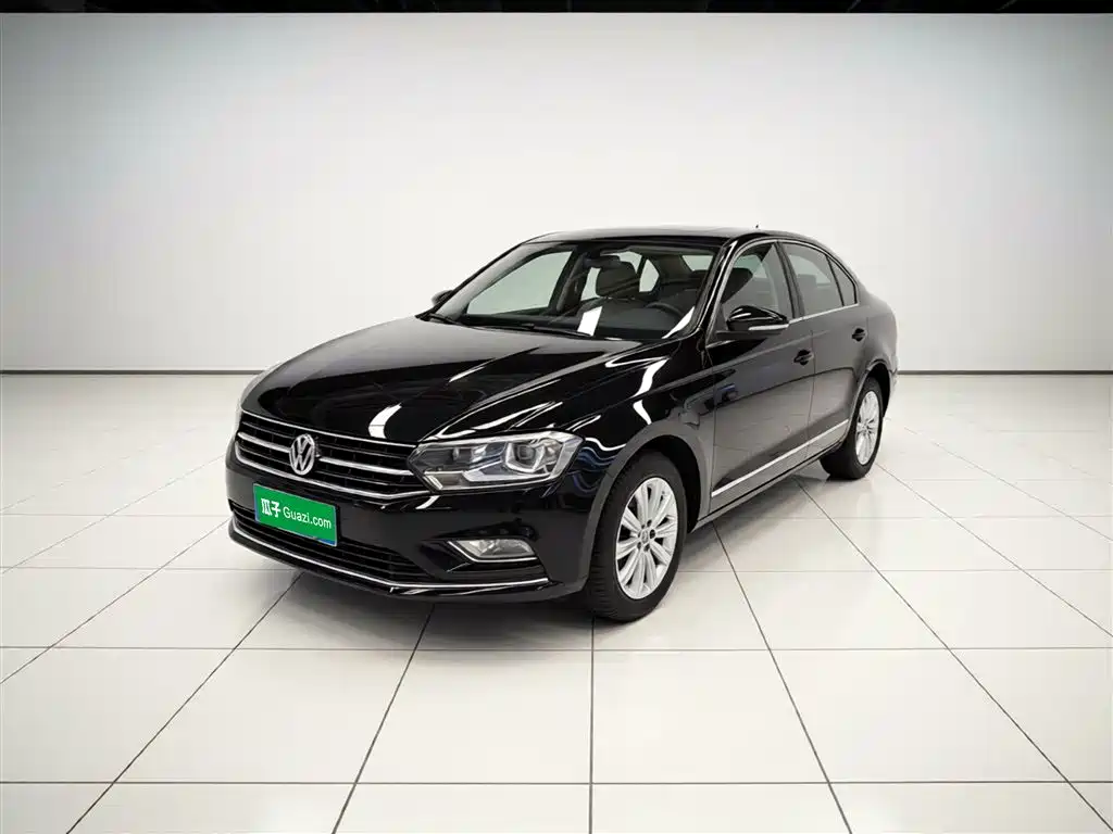 Volkswagen Bora 2018 1.5L Automatic Comfort фото 2