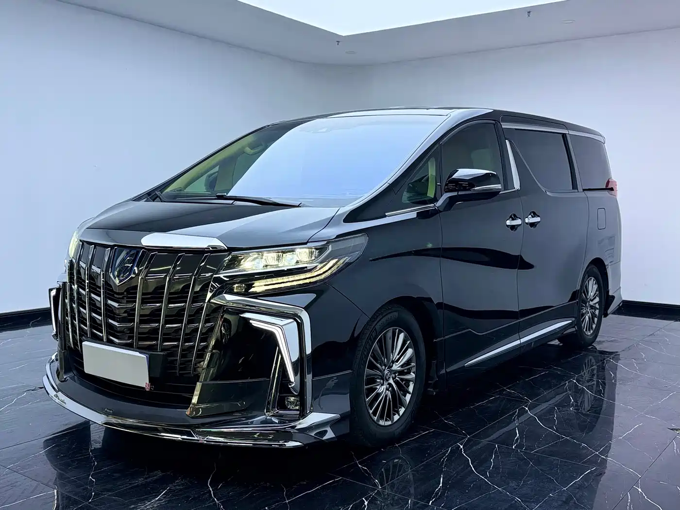  Toyota Alphard 2021 Hybrid 2.5L Premium