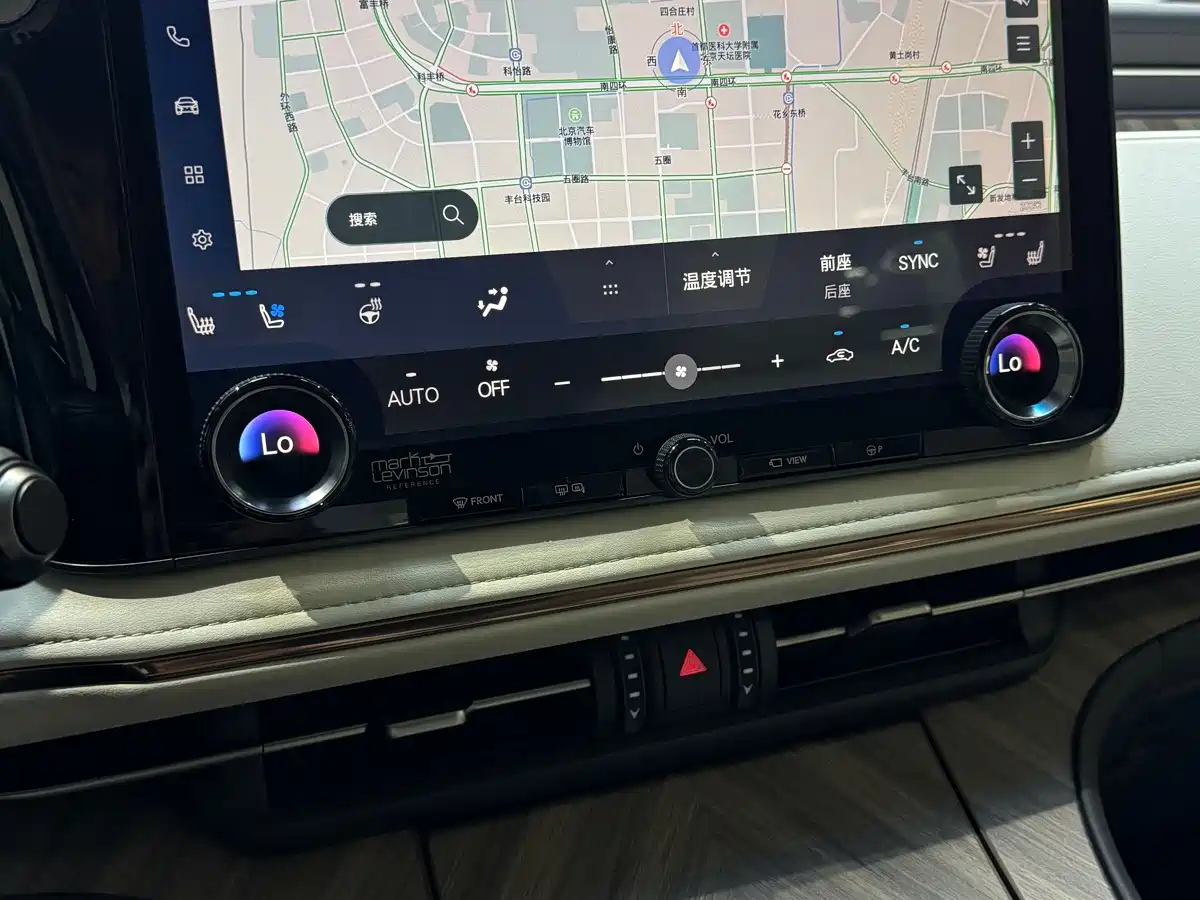 Lexus LM 2025 2023 500h 6-Seater Prestige Edition
