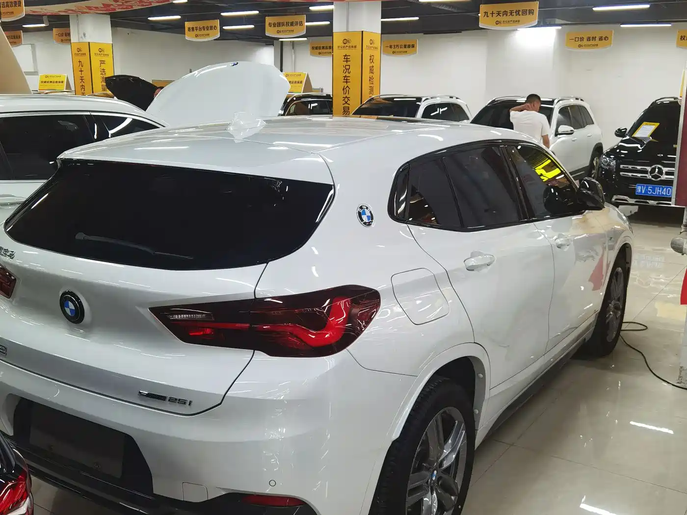 BMW X2 2023 sDrive 25i Radiance Edition фото 15