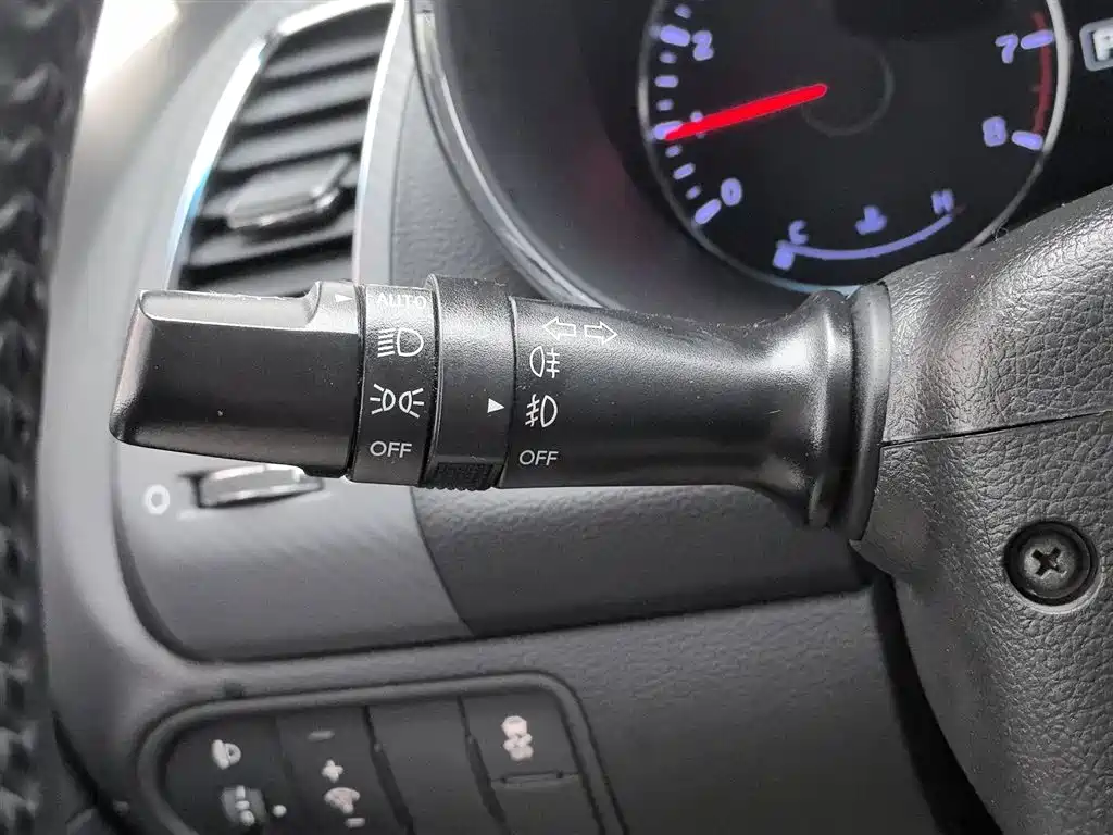 Kia K3S 2014 1.6L Automatic Premium фото 21