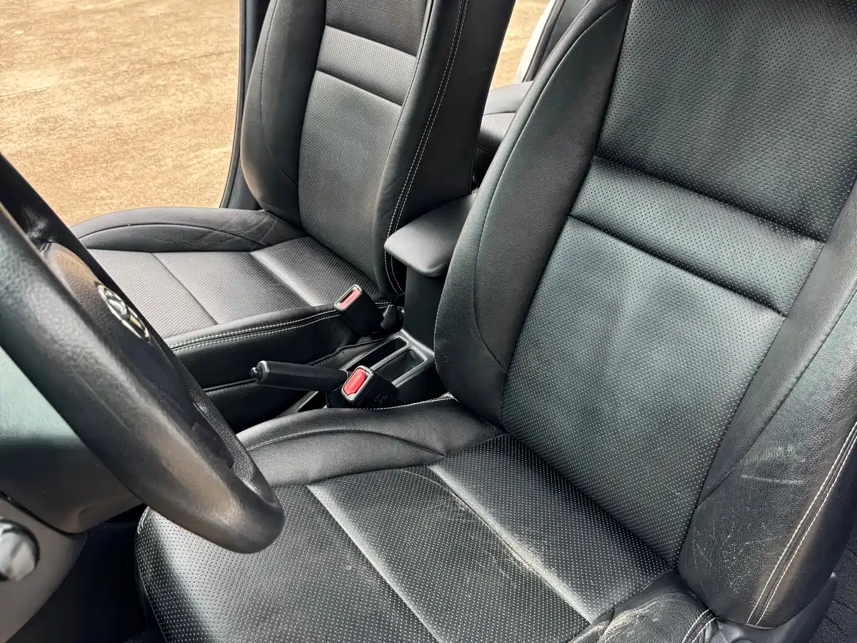 Toyota YARiS L Zhi Xiang 2018 1.5E CVT Champion Limited Edition фото 13