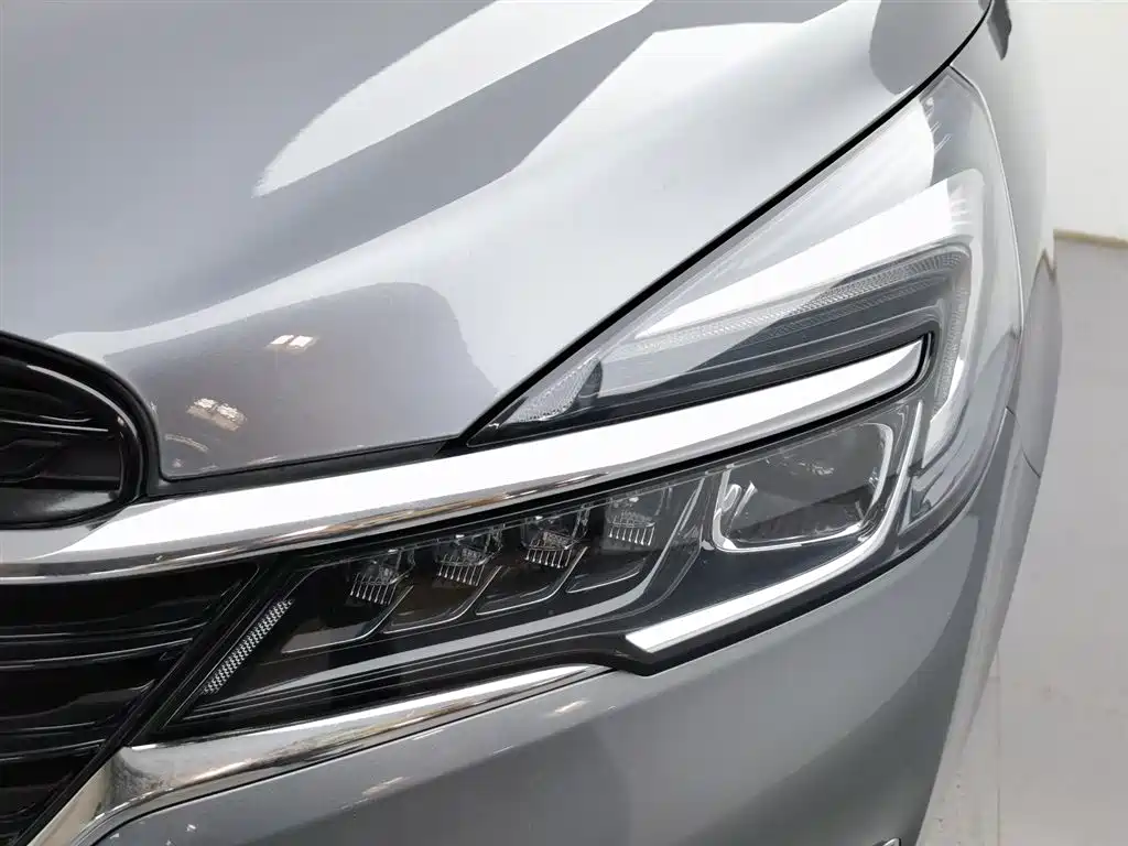 Buick GL8 2021 Land Business Class 652T Luxury фото 7