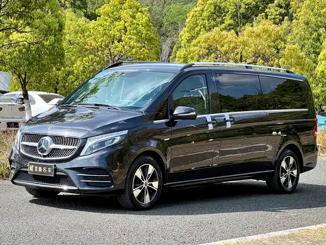 Mercedes-Benz V-Class 2020 Model V 260 L Long Wheelbase Luxury