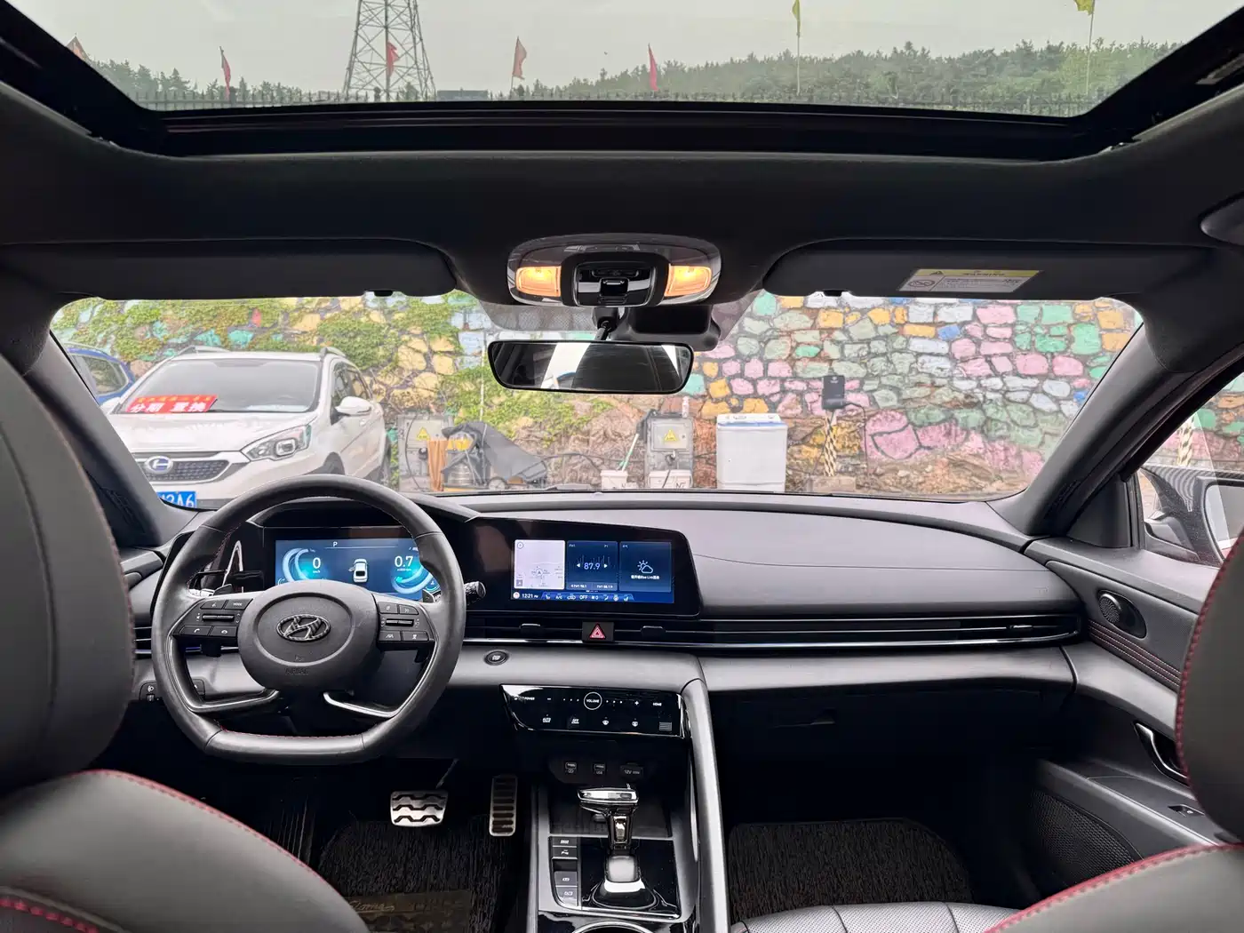 Hyundai Elantra 2021 240TGDi DCT TOP Flagship Edition фото 5