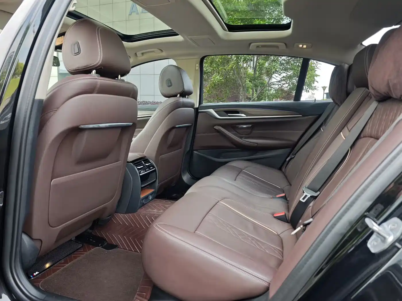 BMW 5 Series 2019 Facelift 530Li xDrive Luxury Package фото 9
