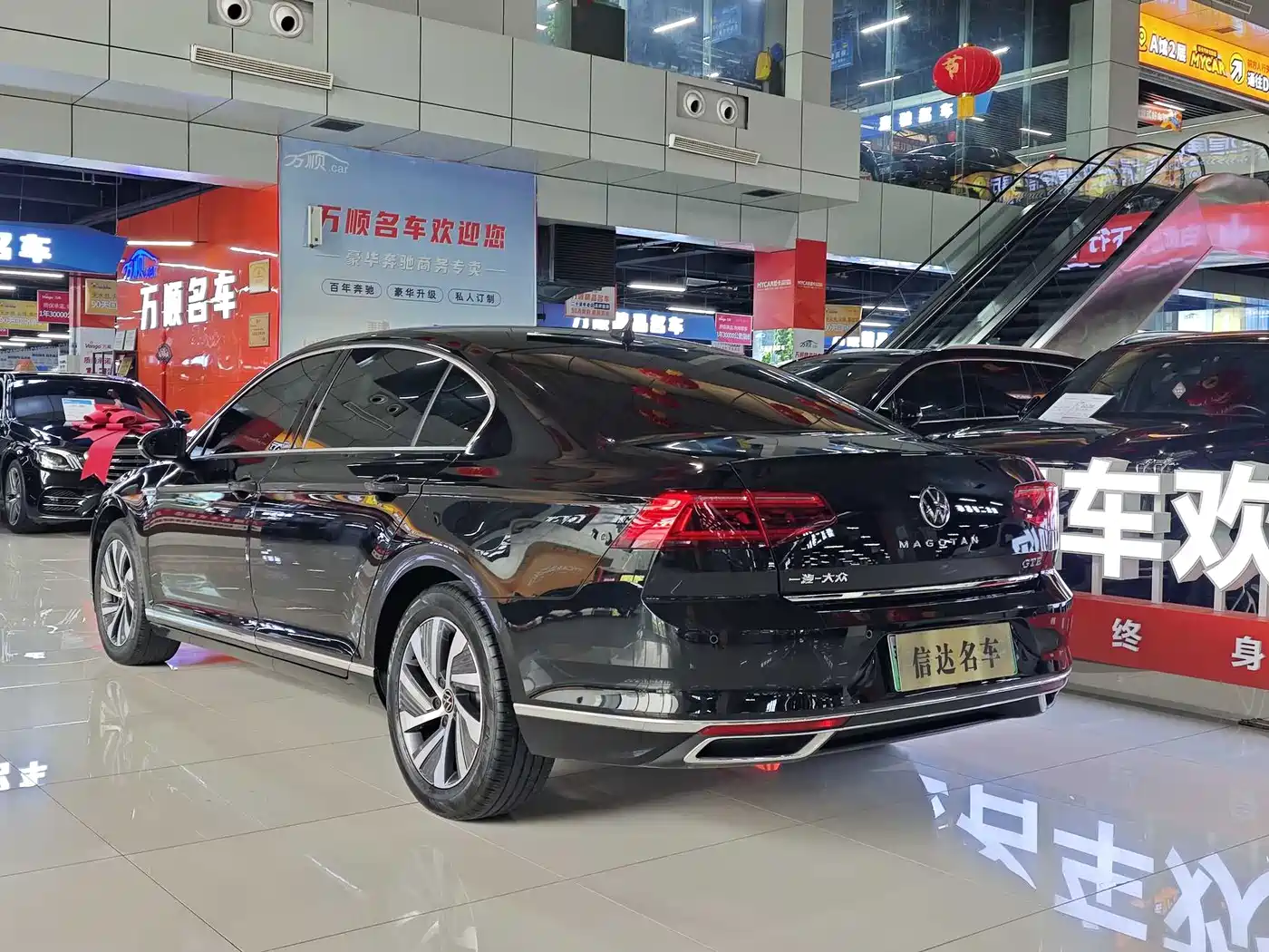 Volkswagen Magotan GTE Plug-in Hybrid 2022 GTE Luxury фото 12