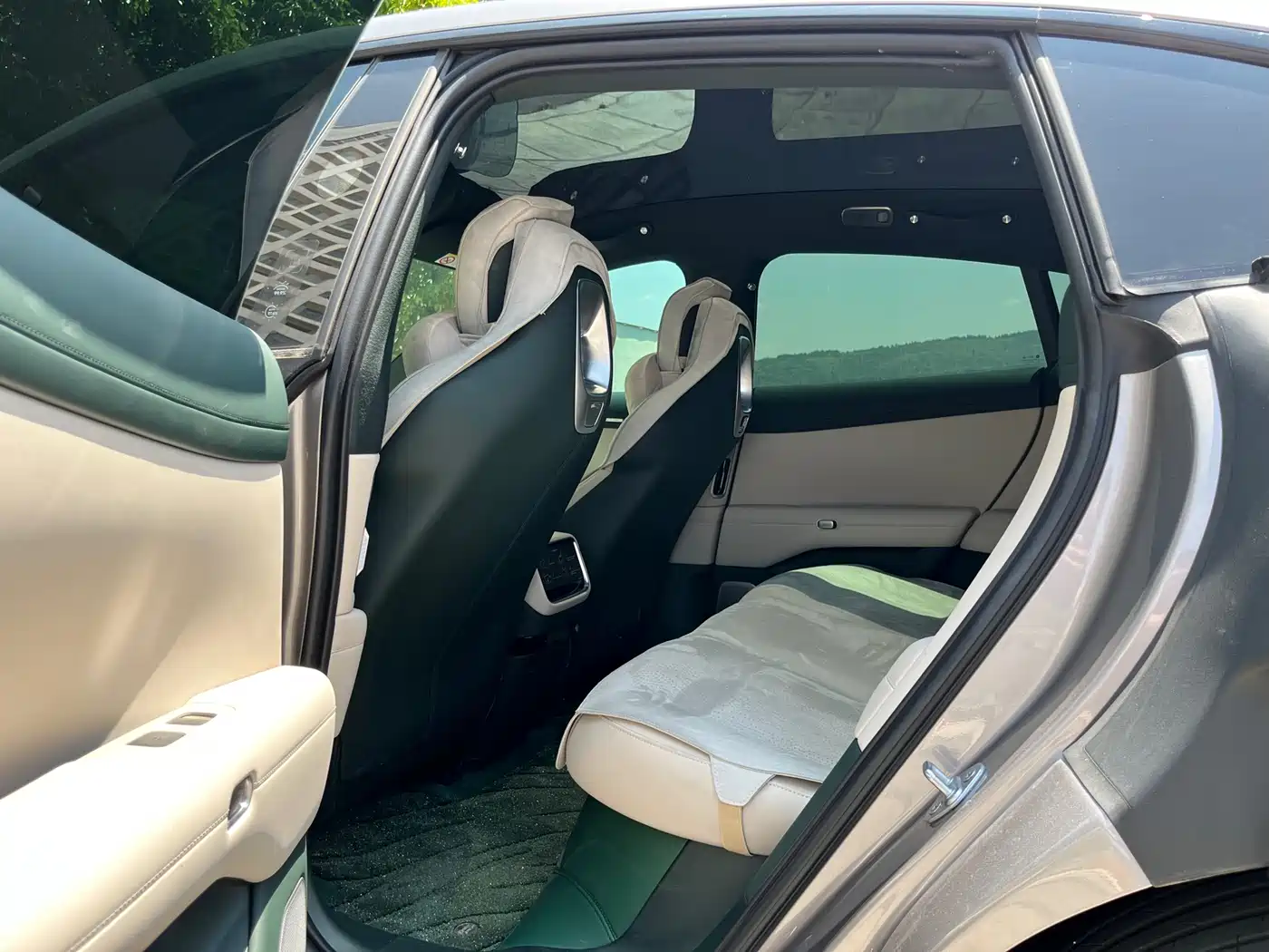 Xiaomi Auto Xiaomi YU7 2025 Extended Range RWD Edition фото 8