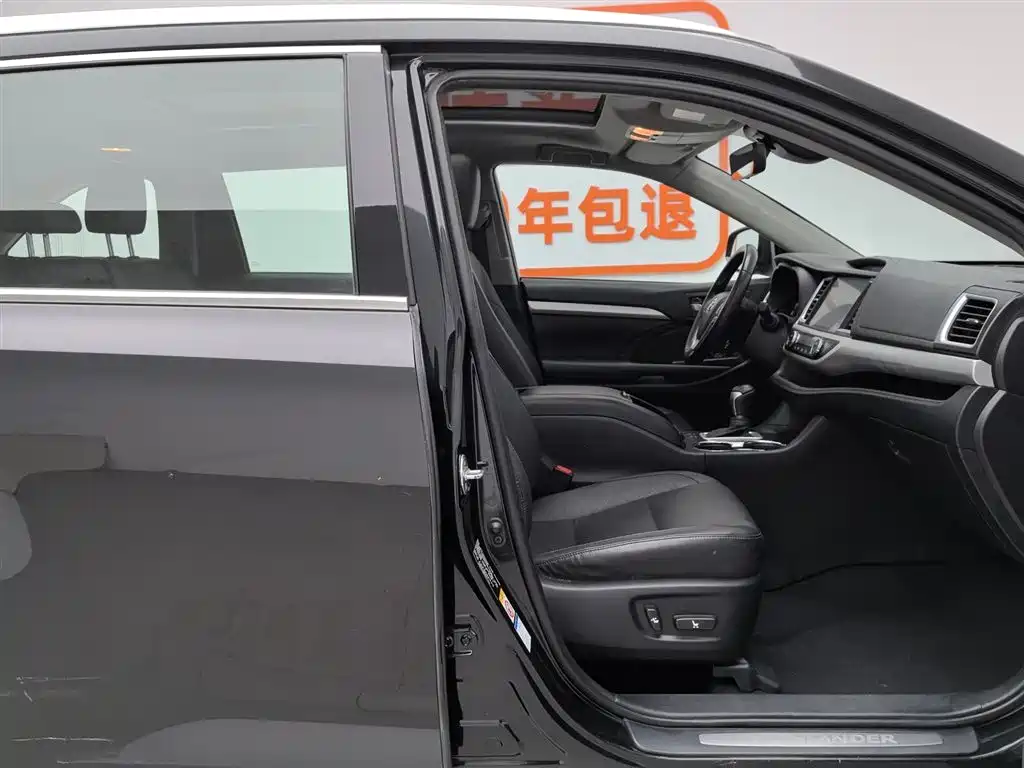 Toyota Highlander 2021 2.0T AWD Luxury 7-Seater фото 23