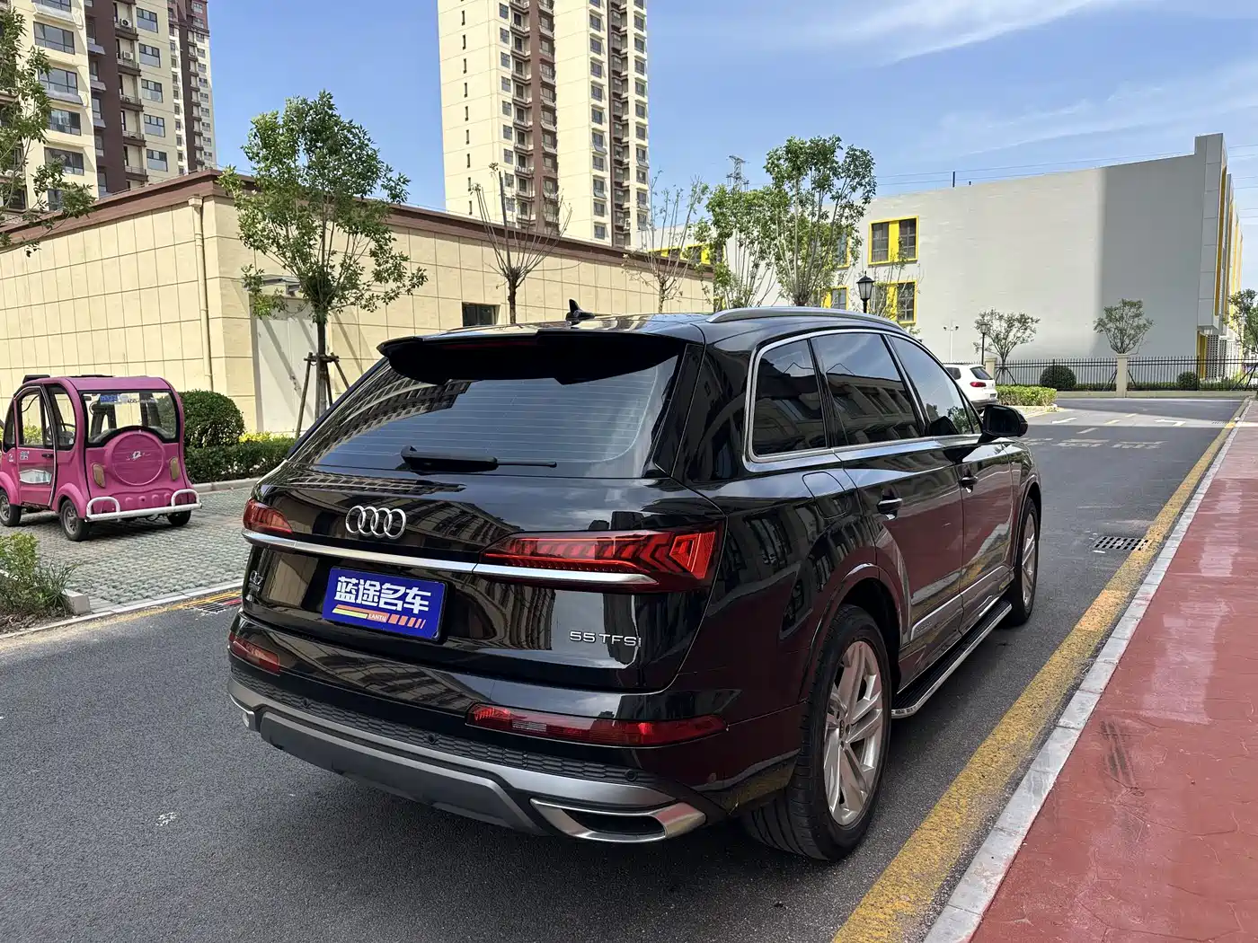 AUDI Q7