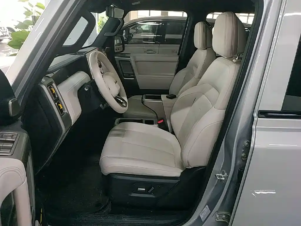 iCAR V23 2025 2025 FWD Premium Model