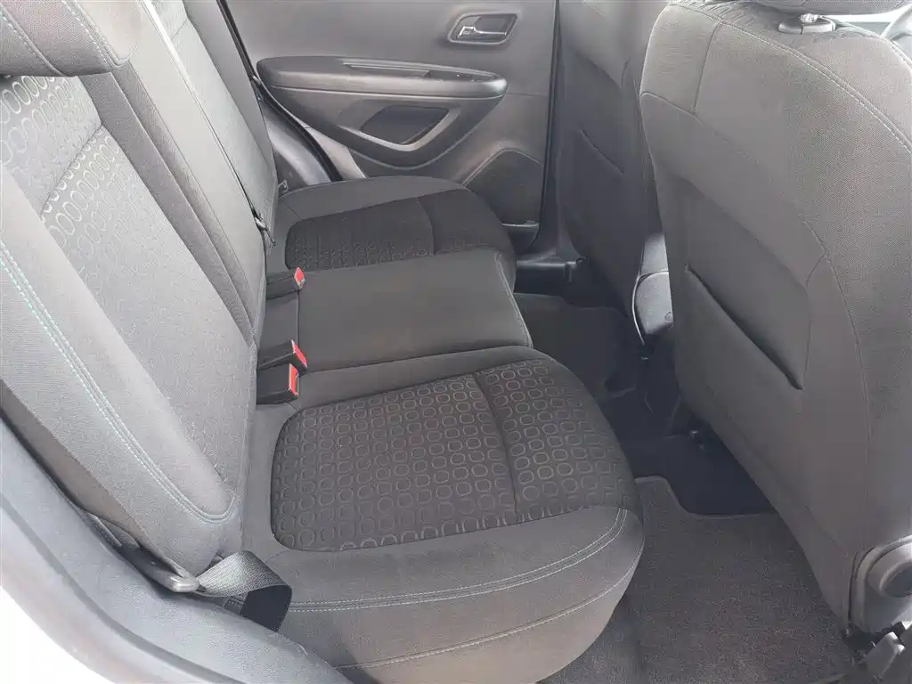 Chevrolet Trax 2014 1.4T Automatic 2WD Comfort фото 15