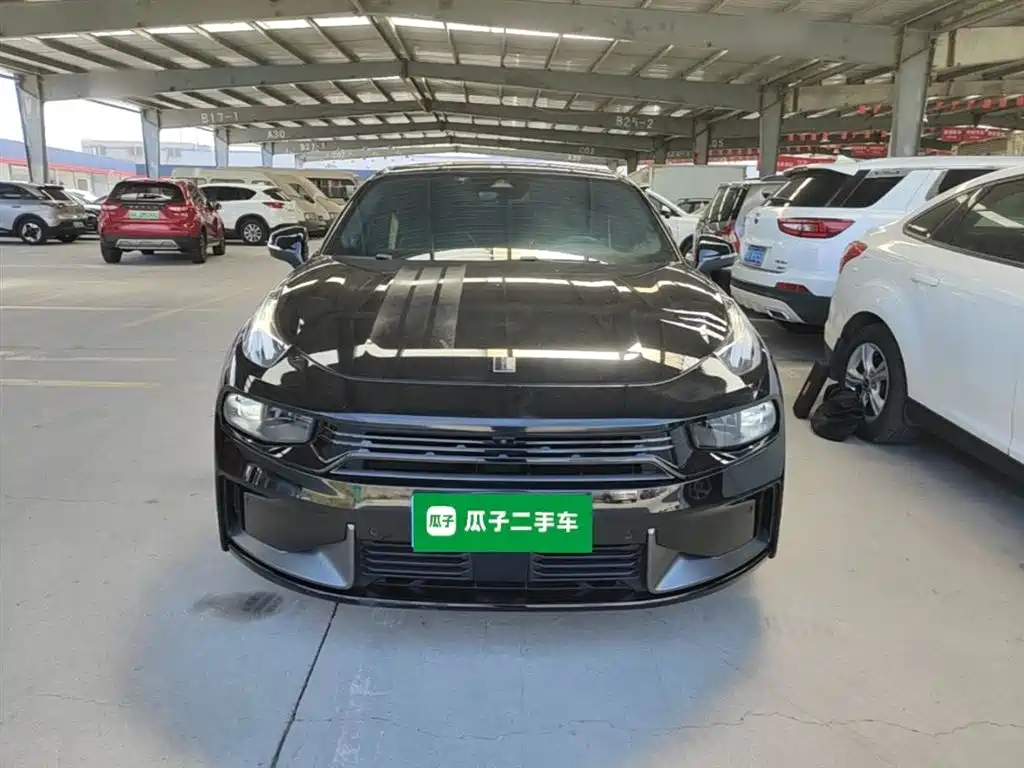 Lynk & Co 03 2021 03+ 2.0TD Auto Wind Rider Edition фото 3