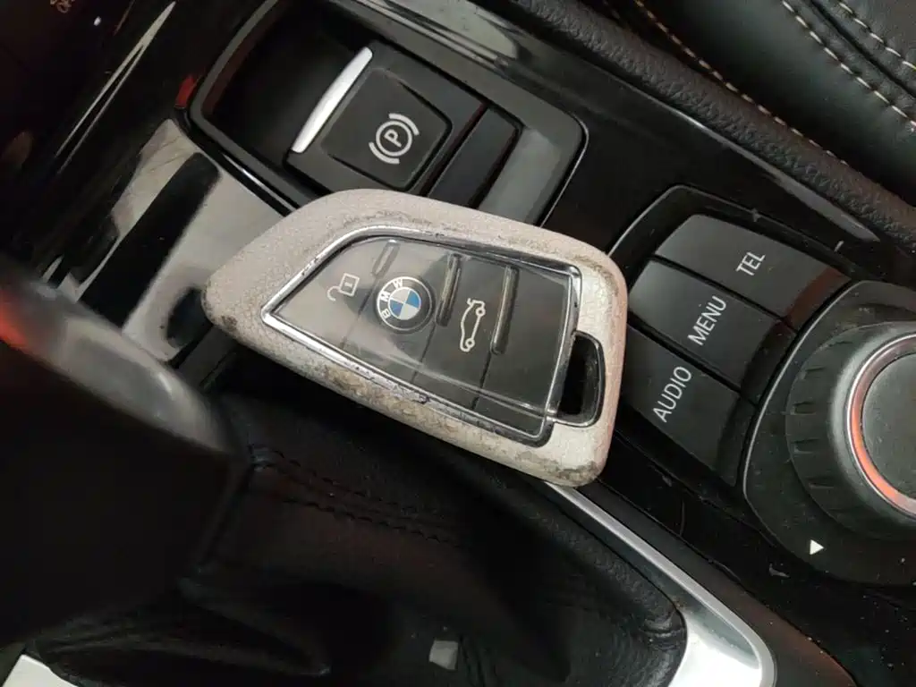 BMW 2 Series Touring 2016 2016 218i Fashion Model