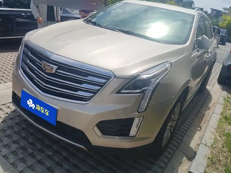 Cadillac XT5 2016 28T AWD Luxury Model