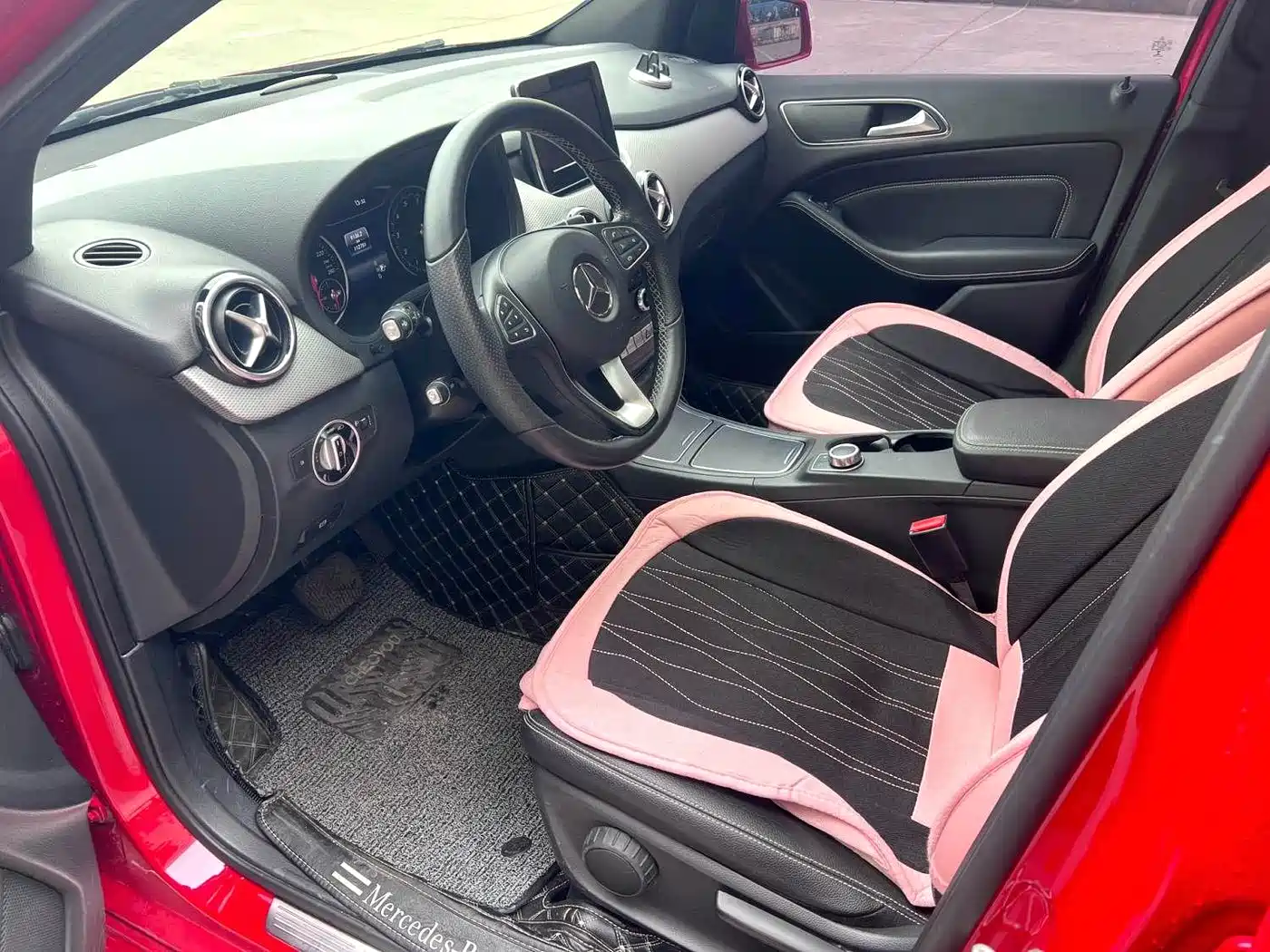 Mercedes-Benz B-Class 2015 B 200 Dynamic фото 4