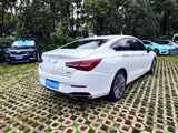 Фото 8 - Hongqi H5