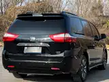 صورة 6 - Toyota Sienna