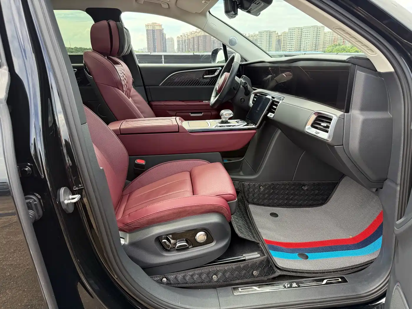 Hongqi E-HS9 2023 2022 690km Qi Xiang Edition (6-seater)