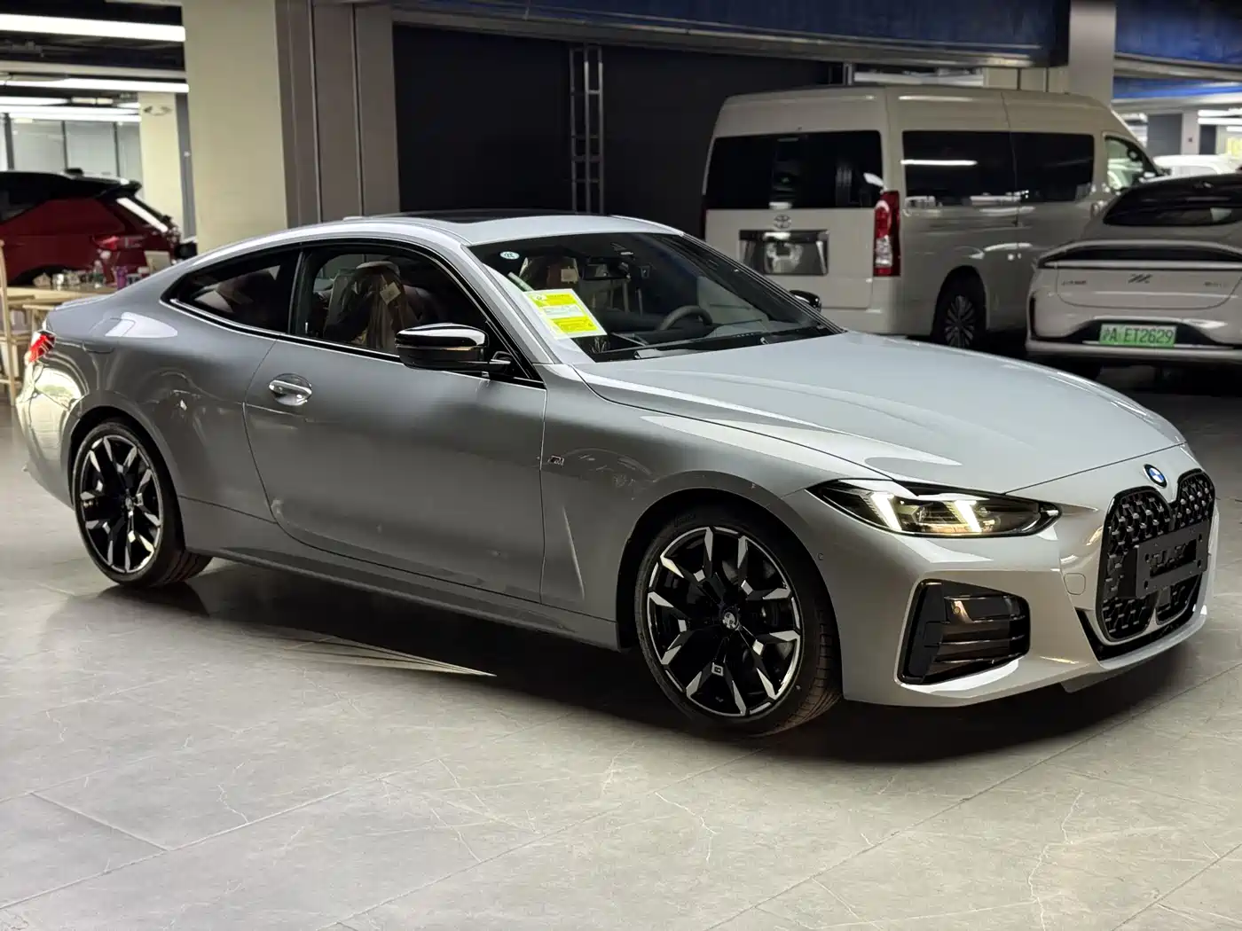 BMW 4 Series 2024 430i M Sport Shadow Edition фото 2