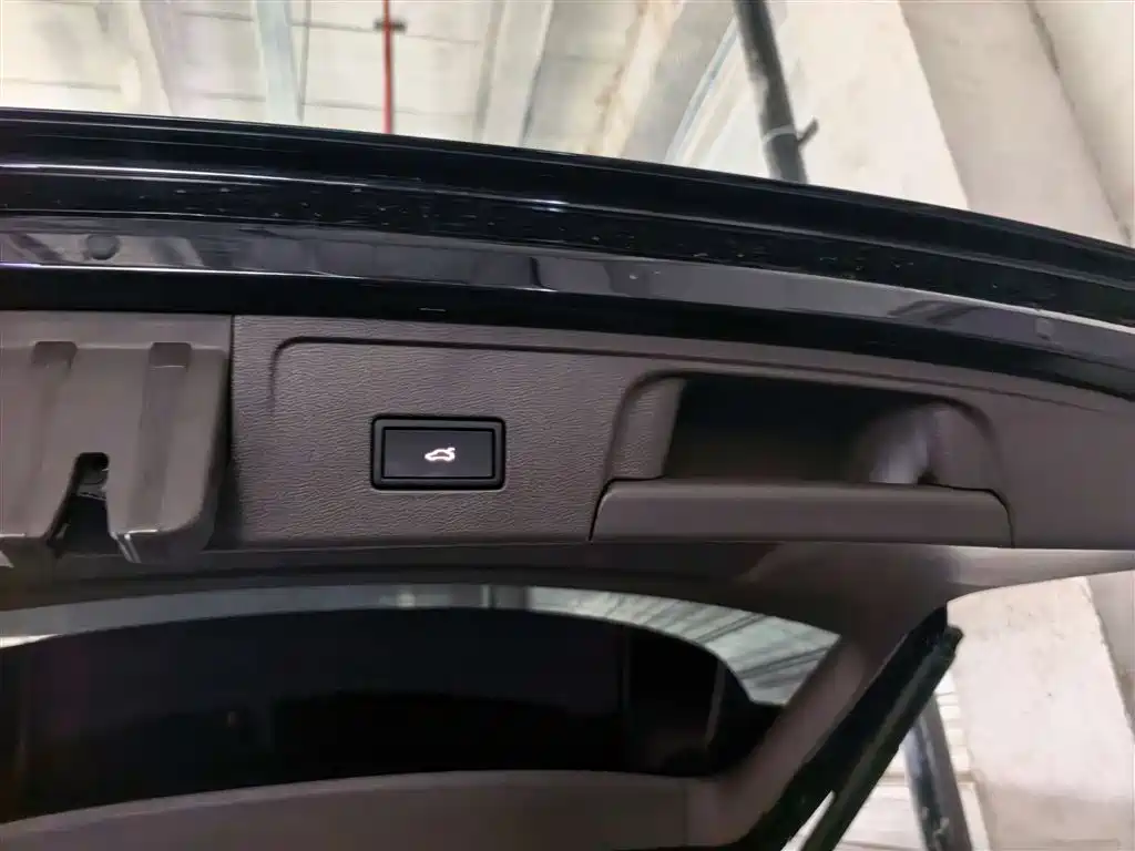 Volkswagen Viloran 2025 380TSI Prestige Edition фото 7