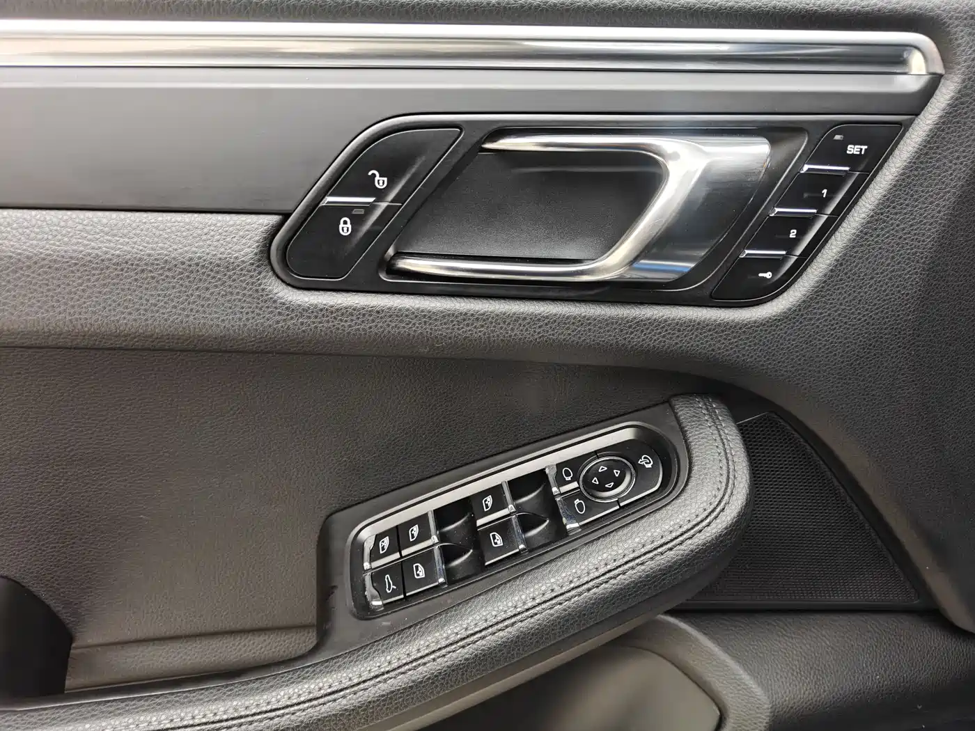 Porsche Macan 2017 Macan 2.0T фото 17