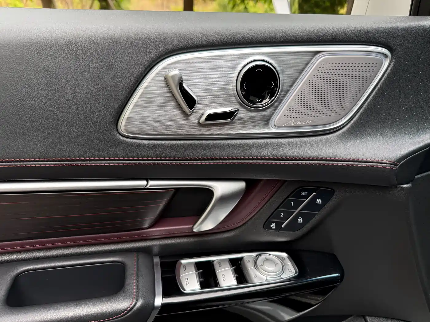 Buick Century 2023 2.0T 6-Seat World Edition фото 30