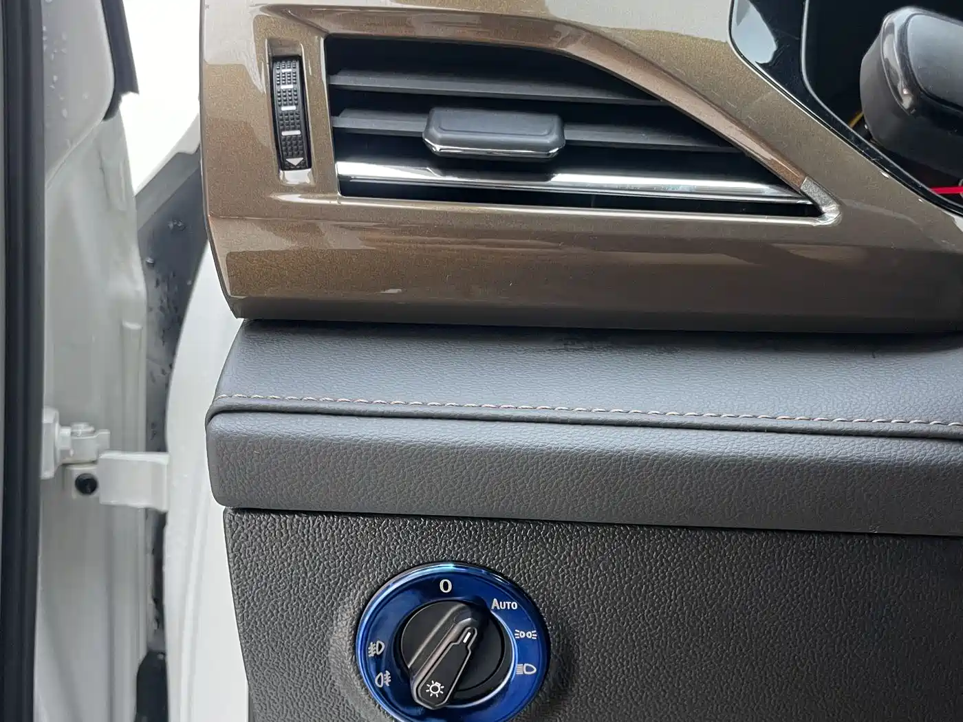 Volkswagen Tharu 2021 280TSI 2WD Luxury Plus фото 11