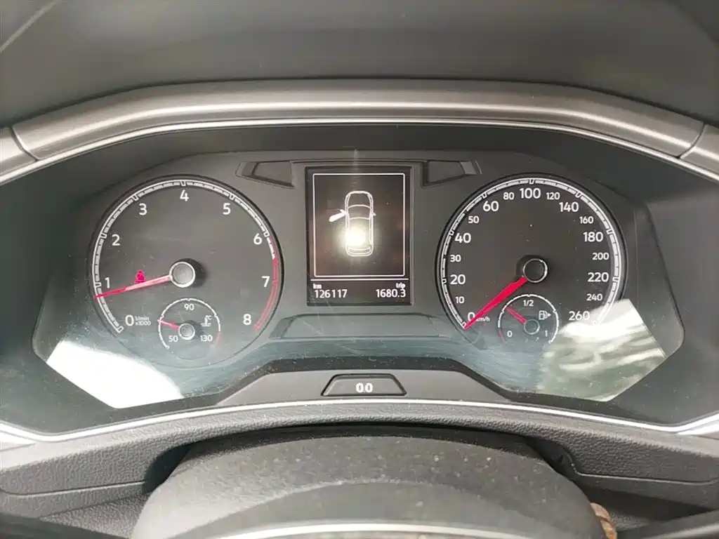 Volkswagen T-ROC 2018 230TSI DSG 2WD Progressive China V фото 12