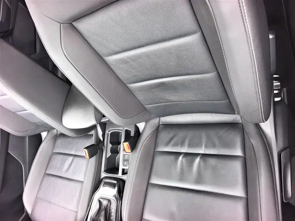 Volkswagen Lavida 2021 1.5L Auto Comfort Edition фото 13