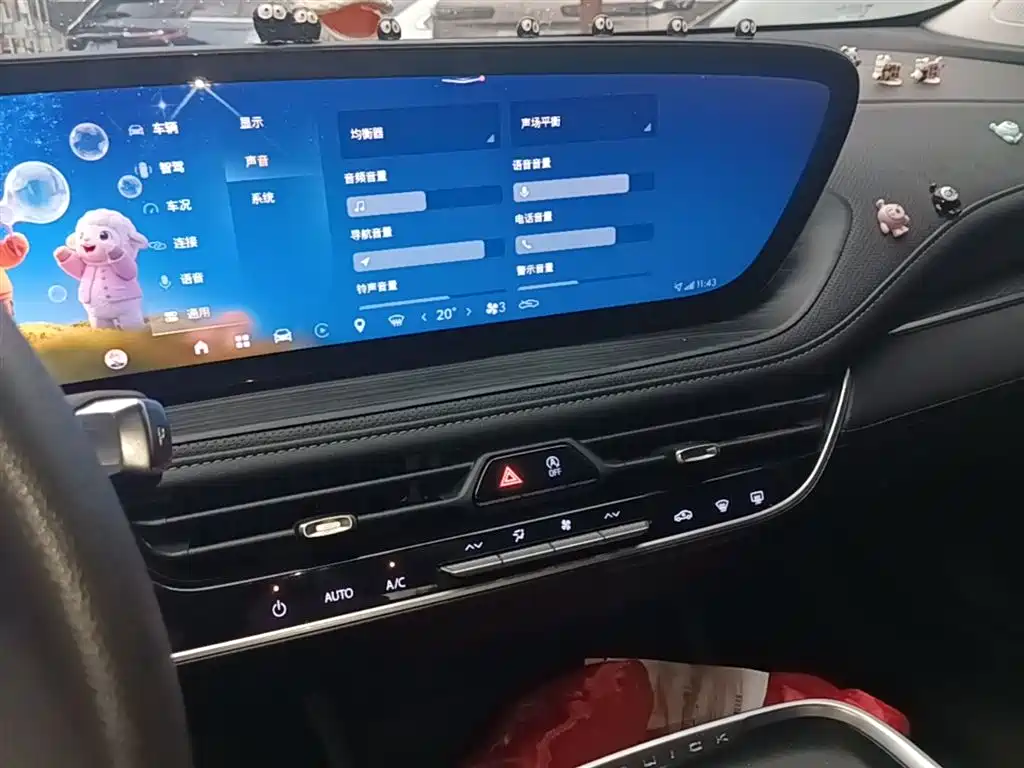 Buick LaCrosse 2023 Facelift 25T Overland Edition фото 13