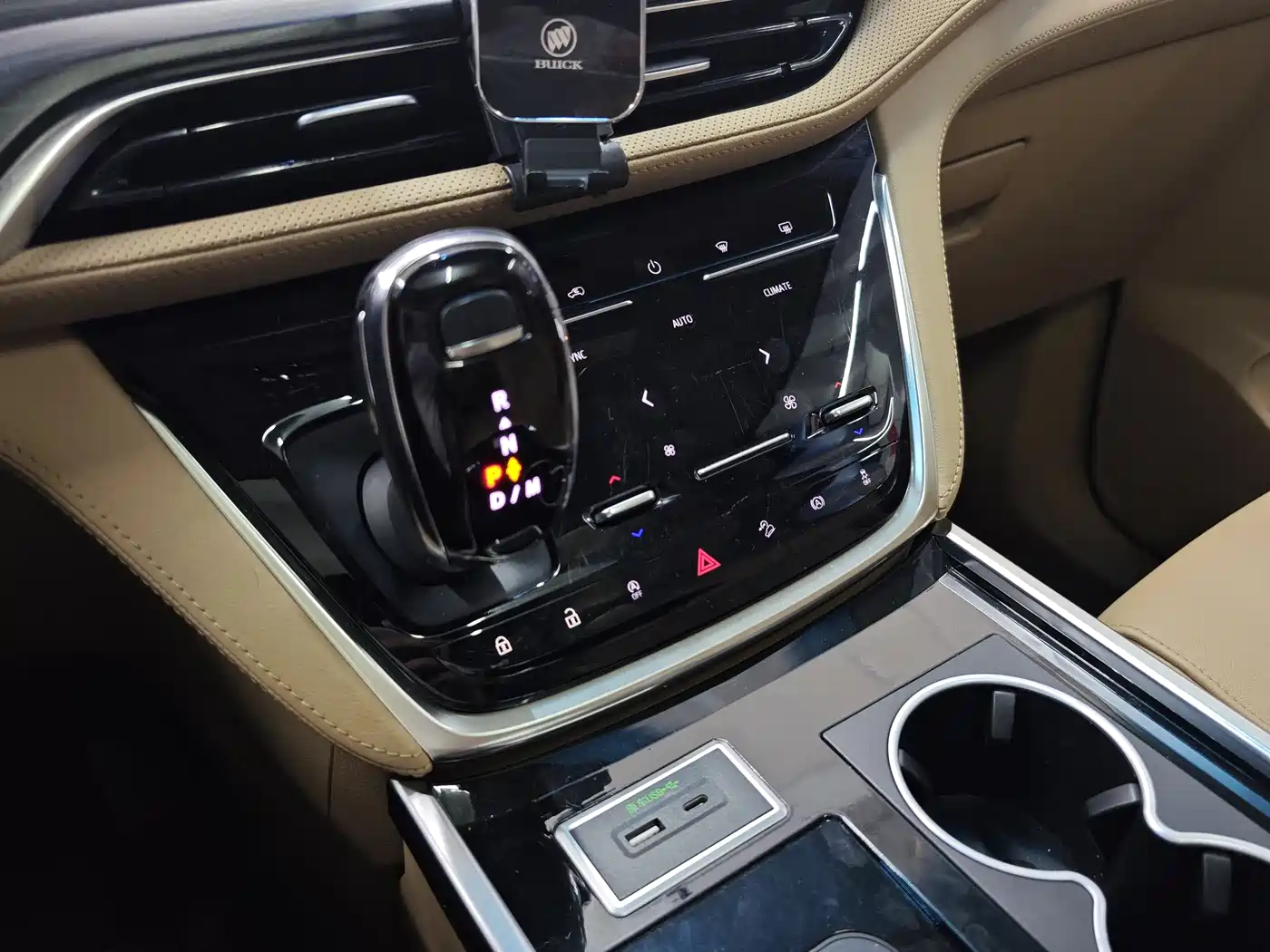 BUICK GL8