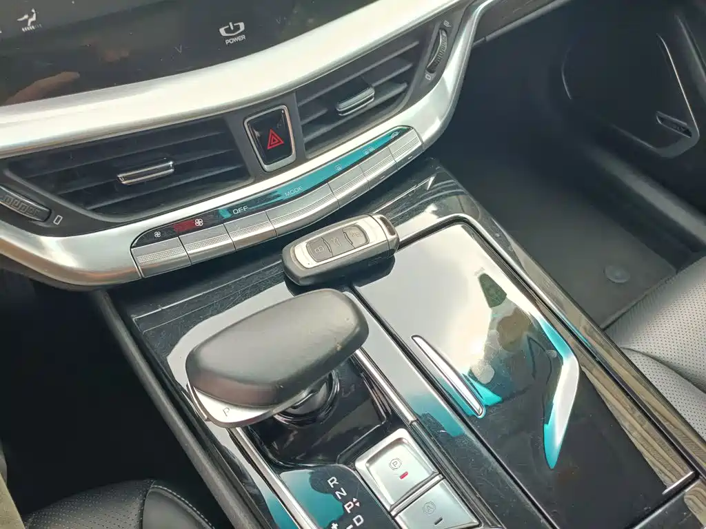 Geely Borui PHEV 2019 2018 1.5T PHEV Premium Edition